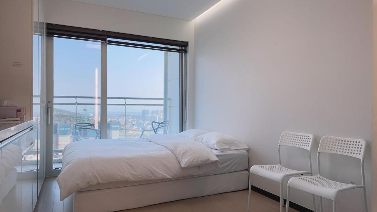 Shine Hotel Incheon Airport Buitenkant foto