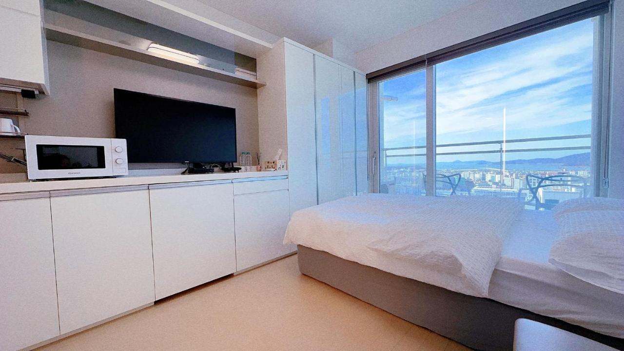 Shine Hotel Incheon Airport Buitenkant foto