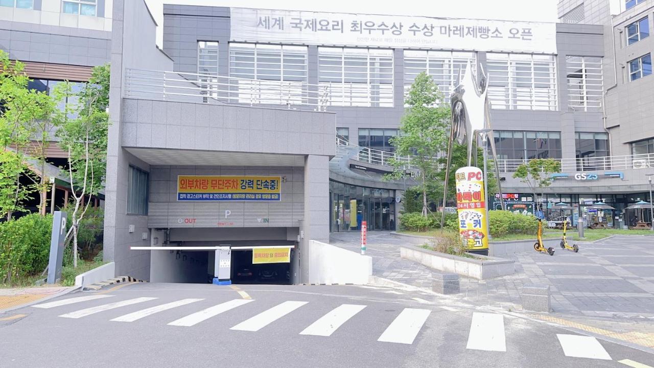Shine Hotel Incheon Airport Buitenkant foto